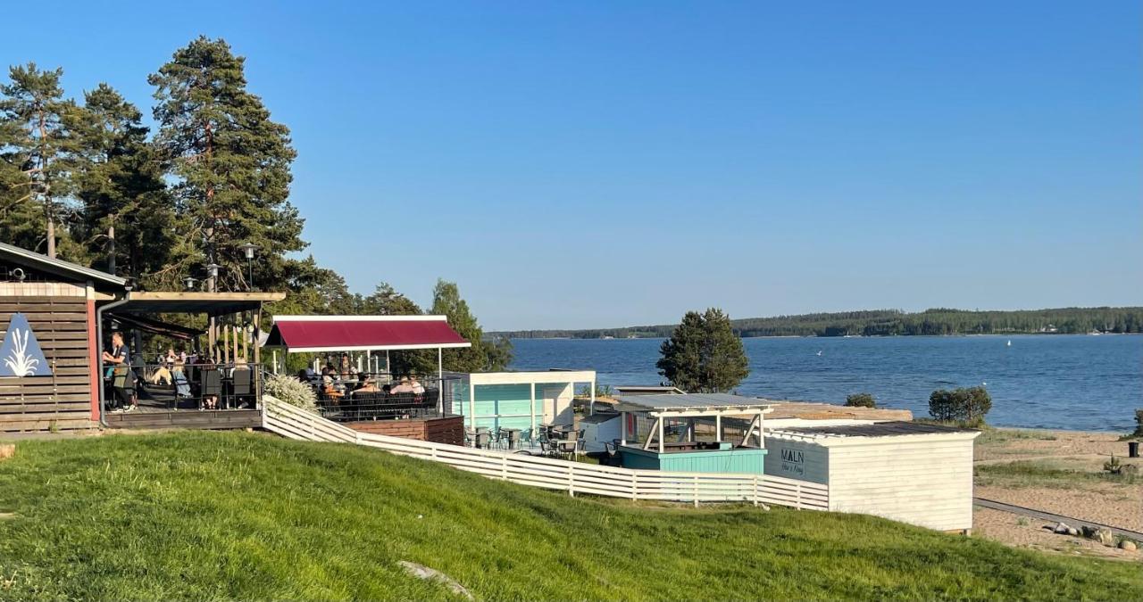 Hostel Hudiksvall Malnbaden Camping Екстер'єр фото