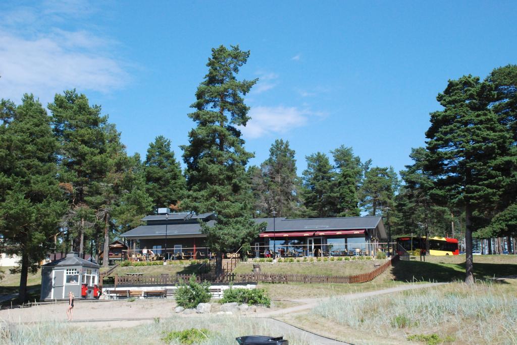 Hostel Hudiksvall Malnbaden Camping Екстер'єр фото
