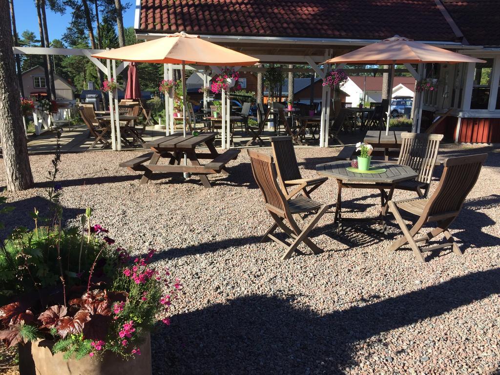 Hostel Hudiksvall Malnbaden Camping Екстер'єр фото