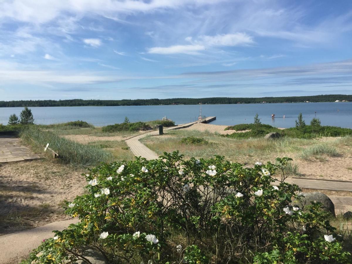 Hostel Hudiksvall Malnbaden Camping Екстер'єр фото